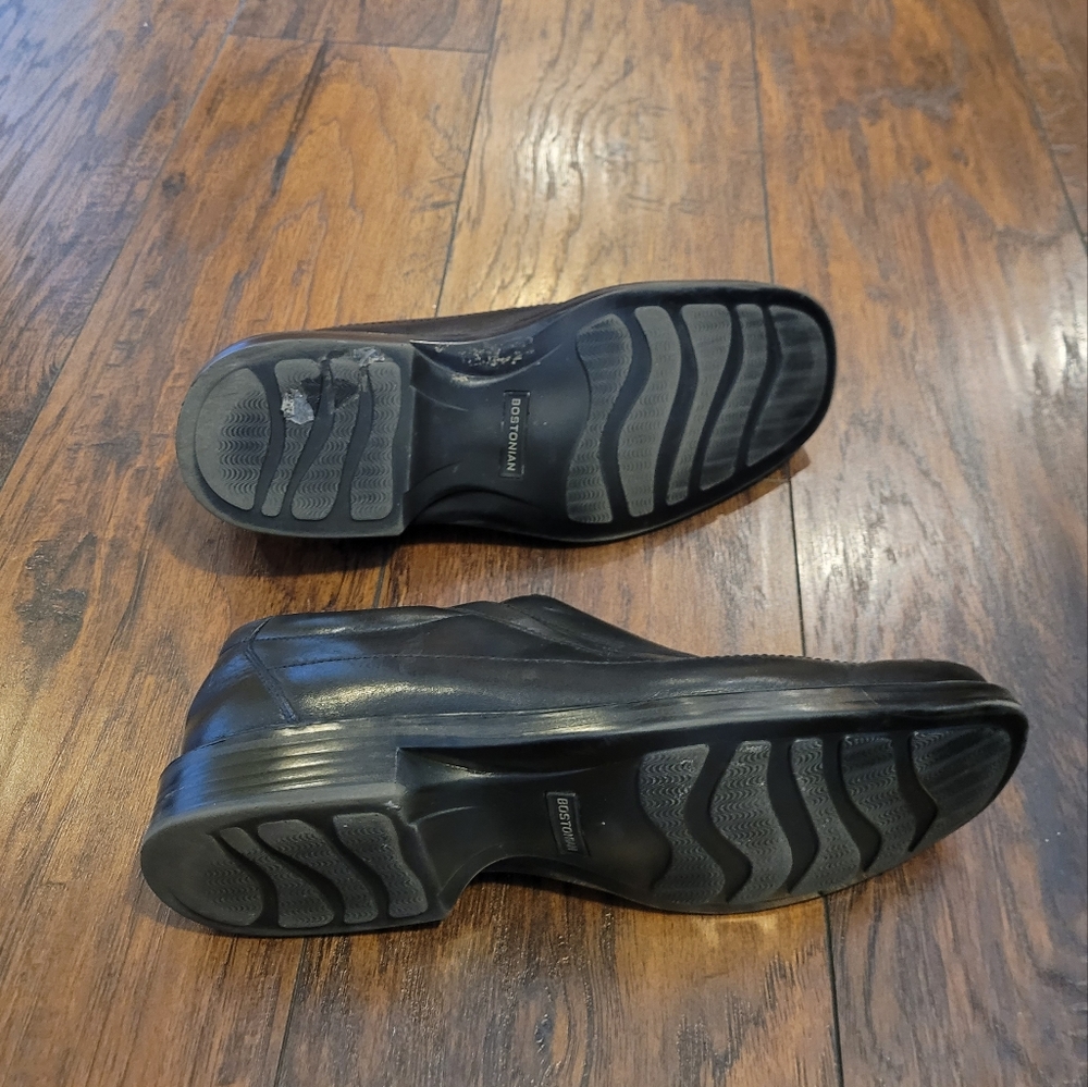 Bostonian Loafer Slip On Dress Shoe - Picture 6 of 8